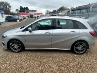 Begagnad Mercedes B180 AMG line 109 HK (80 kW) 2017 Silver Minibuss