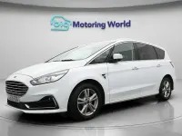 Begagnad Ford S-MAX Titanium 150 HK (110 kW) 2021 Vit Minibuss