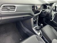 Used VW T-Roc Life 150 HP (110 kW) 2021 White SUV