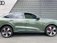 Used Audi Q5 Comfort 204 HP (150 kW) 2026 Green SUV