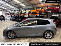 Begagnad Honda Civic Type R 197 HK (144 kW) 2005 Grå Halvkombi