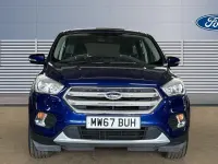 Usado Ford Kuga Zetec 182 CV (133 kW) 2017 Azul SUV