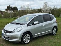 Used Honda Jazz ES 99 HP (72 kW) 2013 Silver Hatchback