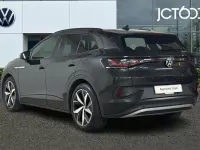 Käytetty VW ID.4 GTX 219 kW (299 HP) 2022 Harmaa Katumaasturi