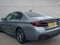 Usado BMW 530e M Sport 288 HP (211 kW) 2023 Cinzento Sedan