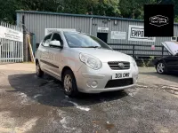 Used Kia Picanto 60 HP (44 kW) 2011 Silver Hatchback