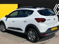 Used Dacia Sandero Stepway 91 HP (66 kW) 2022 White Hatchback