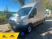 Usado Ford Transit 155 HP (114 kW) 2015 Prateado Van