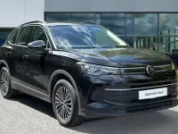 New VW Tiguan Life 130 HP (95 kW) 2026 Grenadilla black metallic SUV