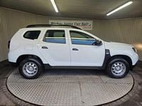 Used Dacia Duster Essentiel 100 HP (73 kW) 2021 White Hatchback