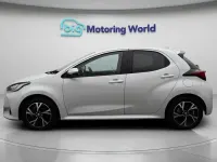 Used Toyota Yaris Design 116 HP (85 kW) 2024 White Hatchback