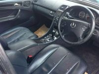 Używany Mercedes CLK230 Avantgarde 2000 Kabriolet