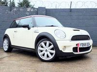 Used Mini Cooper S Hatch 175 HP (128 kW) 2009 White Hatchback