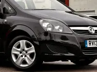 Used Vauxhall Zafira 115 HP (84 kW) 2013 Black MPV