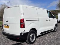 Used Citroën Dispatch 100 HP (73 kW) 2023 White MPV