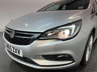 Used Vauxhall Astra Elite 150 HP (110 kW) 2016 Silver Hatchback