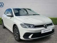 Begagnad VW Polo Life 80 HK (58 kW) 2023 Grå Halvkombi
