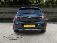 Used Toyota Corolla 122 HP (89 kW) 2021 Black Hatchback