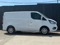 Used Ford Transit Custom Limited 130 HP (95 kW) 2023 White Van