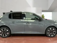 Used Peugeot 208 Allure 100 HP (73 kW) 2025 Grey Hatchback