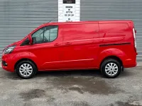 Used Ford Transit Custom Limited 130 HP (95 kW) 2023 Red Van