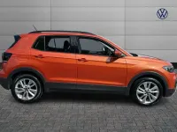 Used VW T-Cross SE 110 HP (80 kW) 2023 Orange SUV