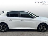 Used Peugeot 208 Active+ 74 HP (54 kW) 2023 White Hatchback