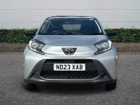 Used Toyota Aygo X PURE 72 HP (52 kW) 2023 Silver SUV