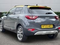 Used Kia Stonic 101 HP (74 kW) 2023 Grey SUV