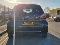 Second-hand Toyota Aygo 67 CP (49 kW) 2009 Negru Hatchback