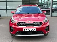 Używany Kia Niro 141 KM (103 kW) 2021 Czerwony SUV
