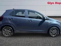 Used Kia Picanto 63 HP (46 kW) 2024 Blue Hatchback
