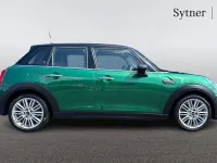 Used Mini Cooper Exclusive 134 HP (98 kW) 2023 Green Hatchback