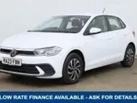 Begagnad VW Polo Life 95 HK (69 kW) 2023 Vit Halvkombi