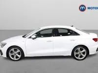 Używany Audi A3 S-Line 150 KM (110 kW) 2023 Biały Sedan/Limuzyna