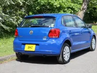 Begagnad VW Polo Comfortline 2013 Blå Halvkombi