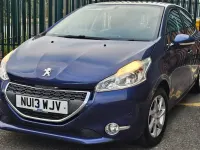 Used Peugeot 208 Active 82 HP (60 kW) 2013 Blue Hatchback
