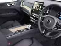Usado Volvo XC60 Plus 250 HP (183 kW) 2026 SUV