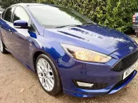Usado Ford Focus ST-Line 120 HP (88 kW) 2017 Azul Citadino