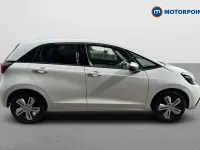 Used Honda Jazz Hybrid 109 HP (80 kW) 2021 White Hatchback