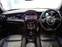 Used Mini Cooper Hatch 136 HP (100 kW) 2021 Black Hatchback
