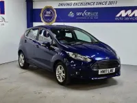 Usado Ford Fiesta Zetec 2017 Azul Utilitario