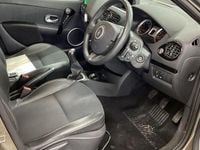 Used Renault Clio IV Dynamique 2012 Beige Hatchback