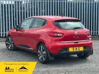 Used Renault Clio Dynamique 90 HP (66 kW) 2016 Red Hatchback