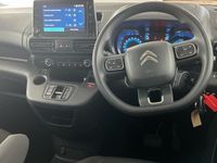 Usado Citroën e-Berlingo Feel 100 kW (136 HP) 2023 Azul Monovolume