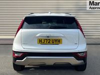 Used Kia Niro 139 HP (102 kW) 2022 White SUV