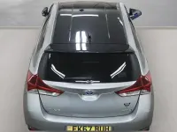 Used Toyota Auris Hybrid 136 HP (100 kW) 2017 Grey Hatchback