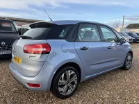 Used Citroën C4 Picasso PureTech 2016 Blue MPV