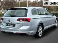 Usado VW Passat SE 147 HP (108 kW) 2020 Prateado Carrinha