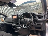 Used Renault Trafic 170 HP (125 kW) 2023 Grey MPV
